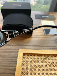 CH73761 Shield Sunglasses