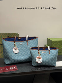 Ophidia Tote Bag