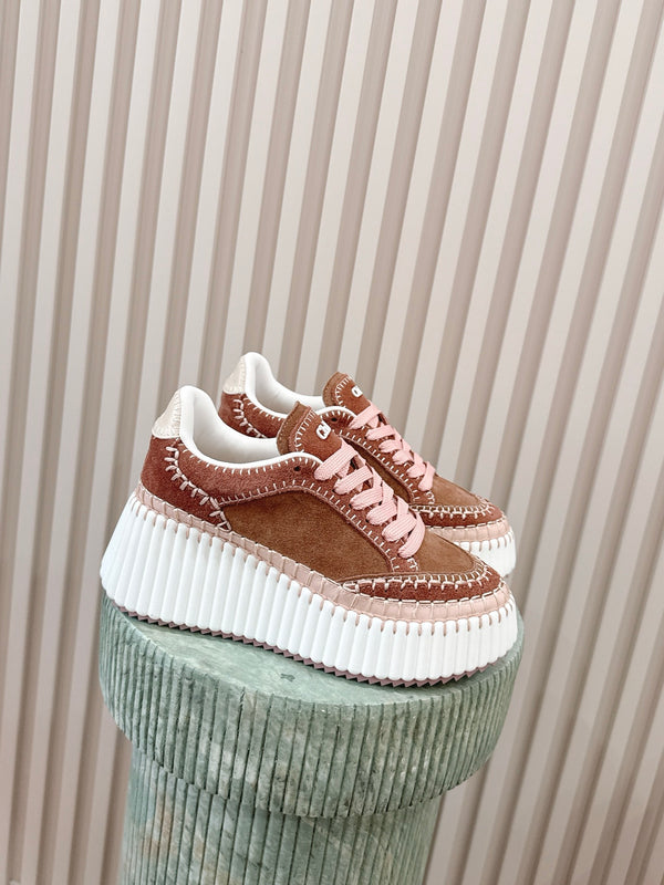 Nama Runner Platform Sneakers
