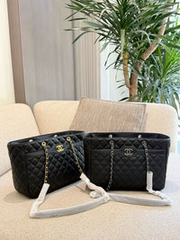 Two Tone Shopping Tote