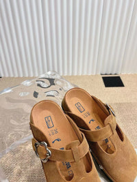 Paris Chunky Suede Clogs