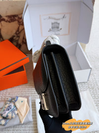 Constance 18