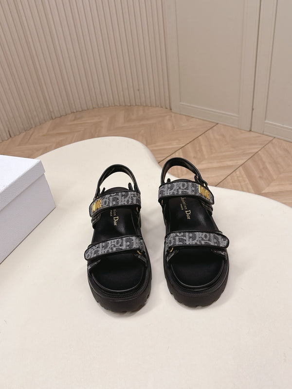 Dioract Platform Sandals