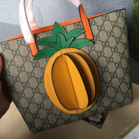 Supreme Tote