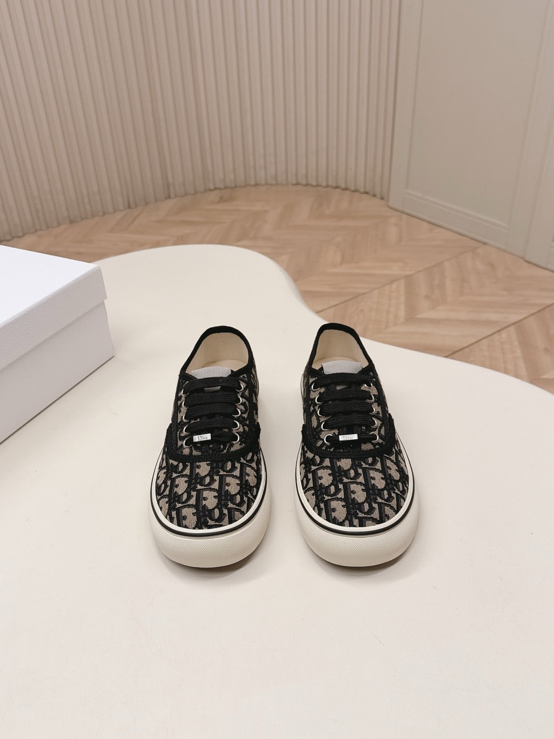 Saltwind Sneakers
