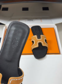 Oasis Sandal