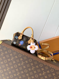Vivienne Nano Speedy
