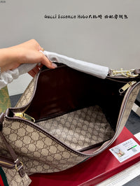 Essence Hobo Bag