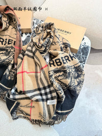 Reversible Knight Cashmere Scarf