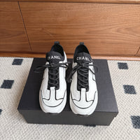 26A Logo Trainers