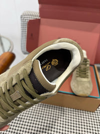 Fast Walk Sneakers