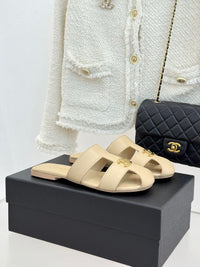 26M Leather Mules