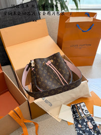 Néonoé MM Bucket Bag