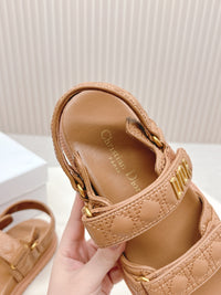 Dioract Sandals