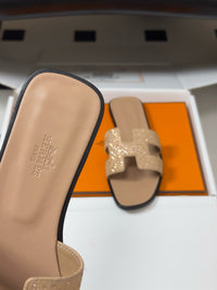 Oasis Sandals