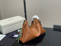 Aimée Shoulder Bag