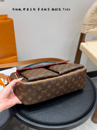Multicolore Shoulder Bag
