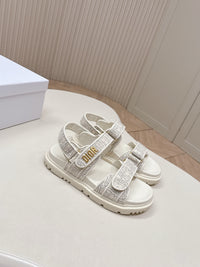 Dioract Sandals