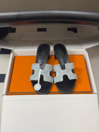 Oasis Sandals