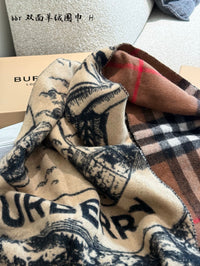 Reversible Knight Cashmere Scarf