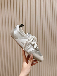 Sneakerina Sneakers