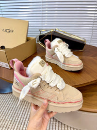 Lowmel Sneakers