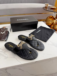 Bow Thong Sandals