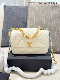 19 Handbag Lambskin