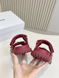 Dioract Sandals