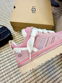Lowmel Sneakers