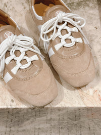 Sneakerina Sneakers