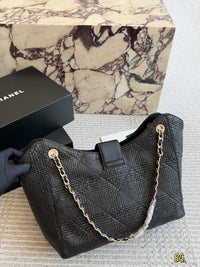 Braided Raffia Tote
