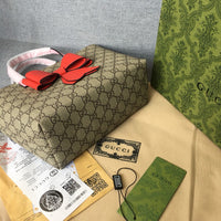 Supreme Tote