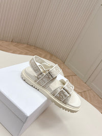 Dioract Sandals