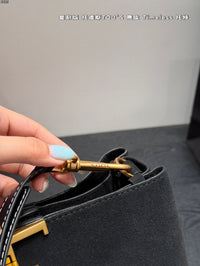 T Timeless Shoulder Bag