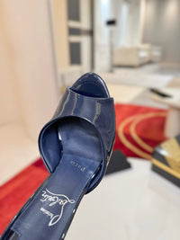 Me Dolly Mules