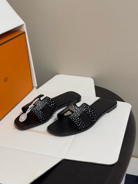 Oasis Sandals