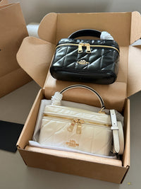 Rainer 18 Crossbody Bag