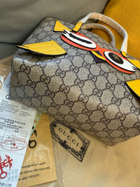 Supreme Tote