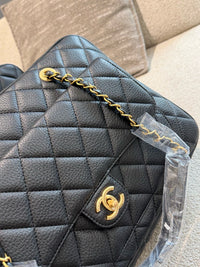 Grand Shopping Tote