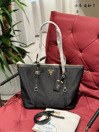 Tessuto Tote Bag