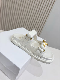 Dioract Sandals