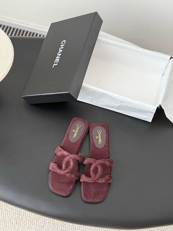 26P Logo Sandals