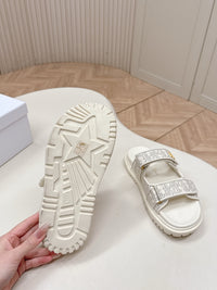 Dioract Sandals