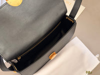 Médaillon Flap Bag