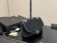 25K Maxi Flap Bag