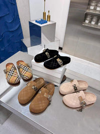 Urchin Clogs