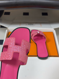 Oasis Sandals