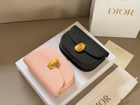 Médaillon Flap Bag
