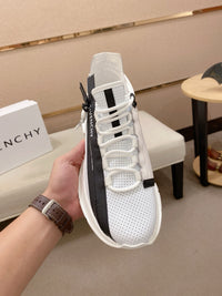 Spectre Runner Sneakers